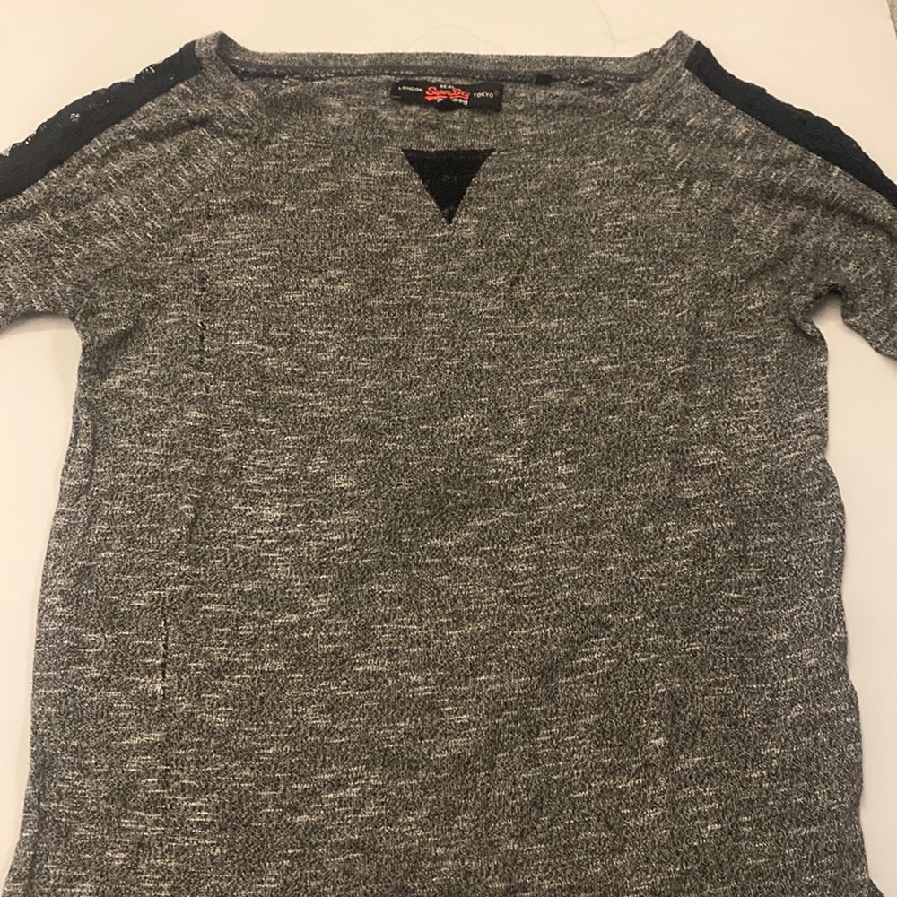 Long sleeve comfortable shirt for women